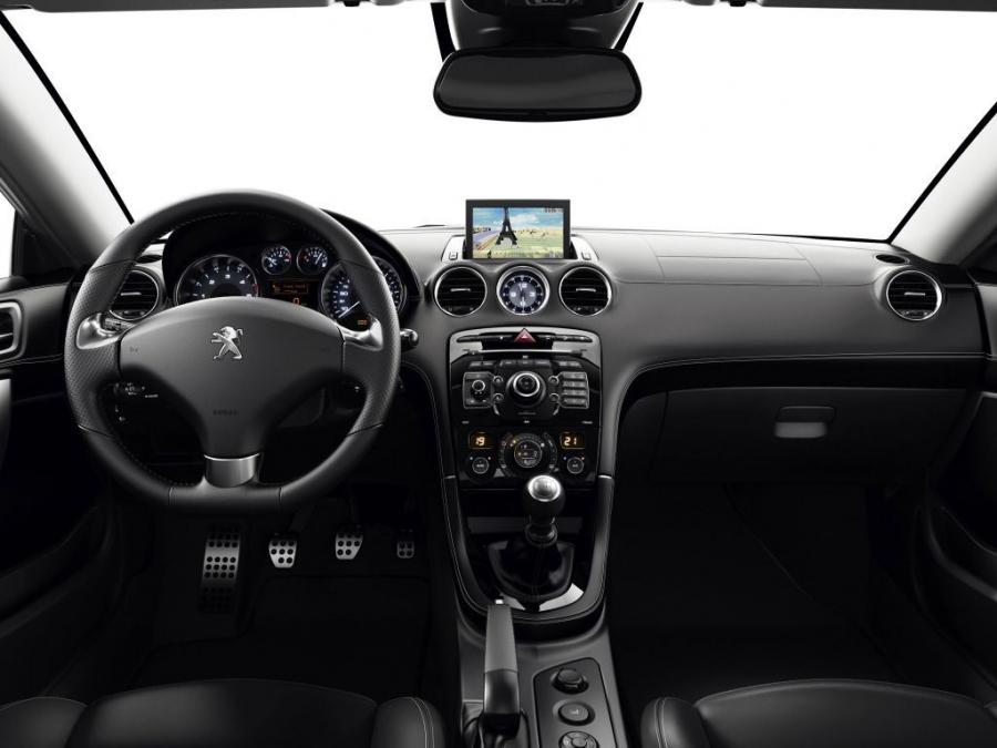  Peugeot RCZ 2013 года  (фото 10 из 11)